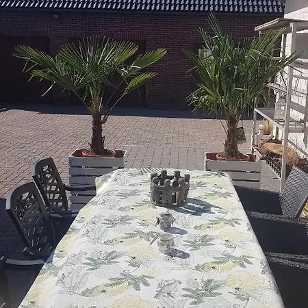 Ibiza Land Vakantiehuis Lommel